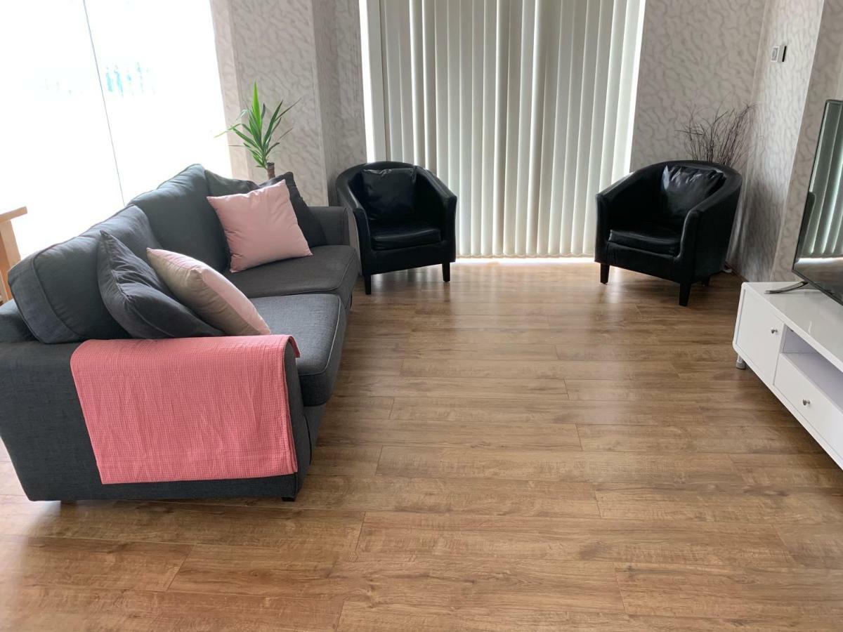 Coed Bach Suite Bryngwran Εξωτερικό φωτογραφία